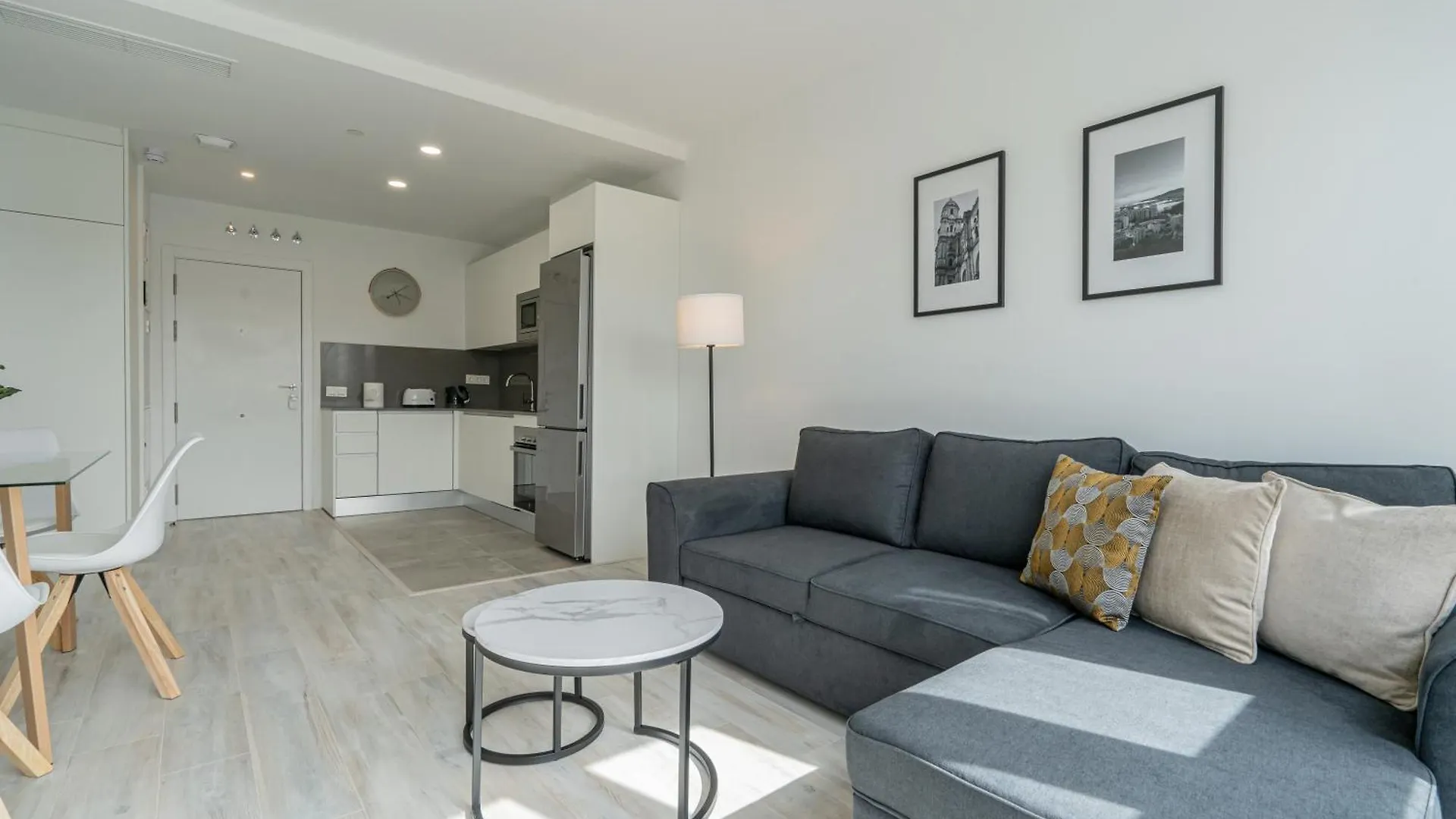 Stay U-Nique Apartments Martiricos Малага Испания