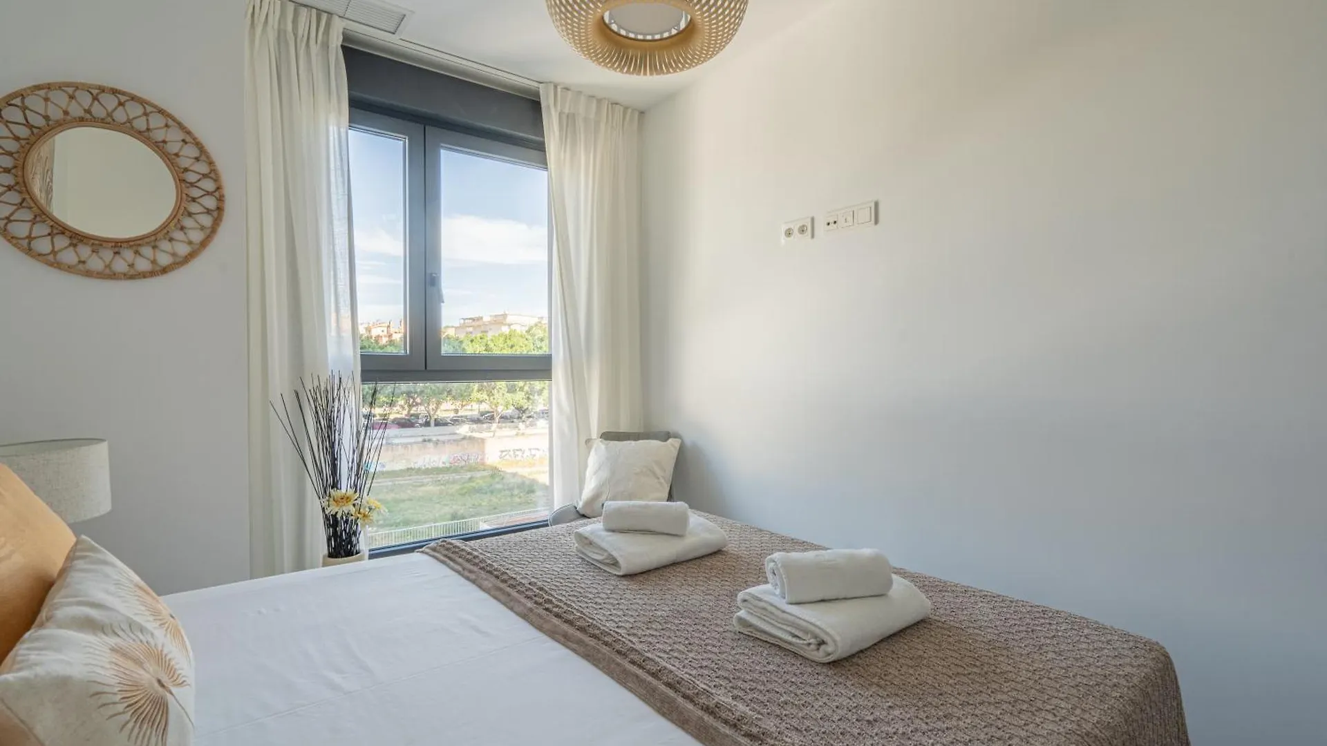 Stay U-Nique Apartments Martiricos Малага
