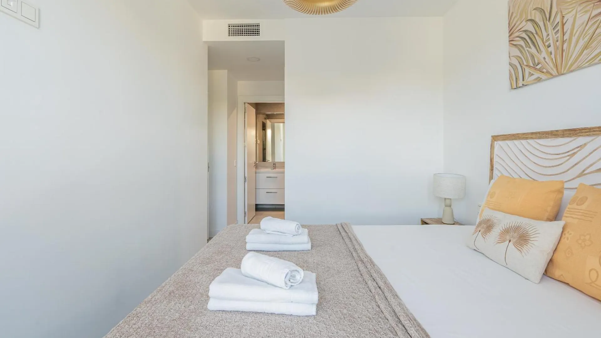 Stay U-Nique Apartments Martiricos Малага 0*,  Испания