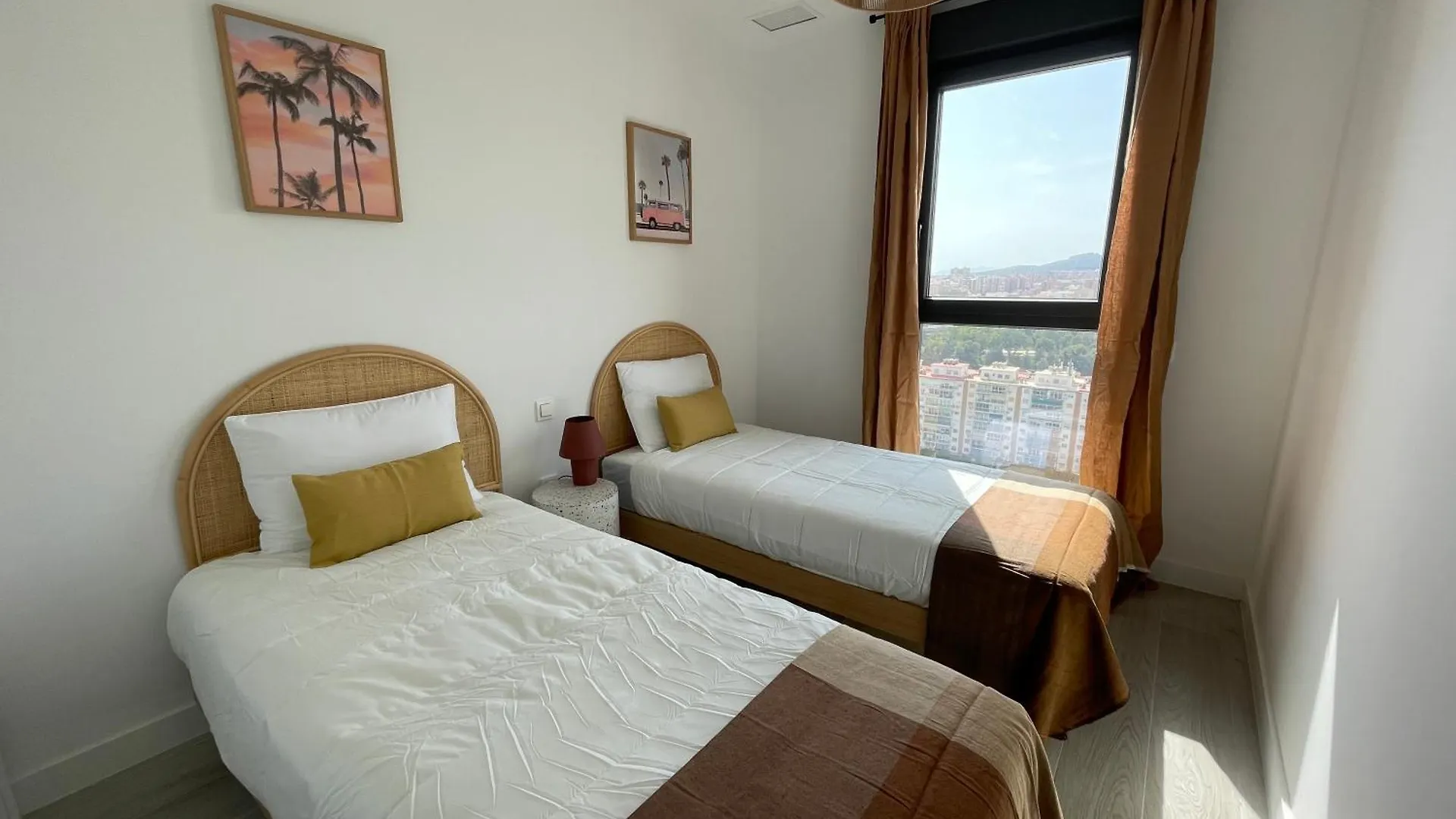 Stay U-Nique Apartments Martiricos Малага