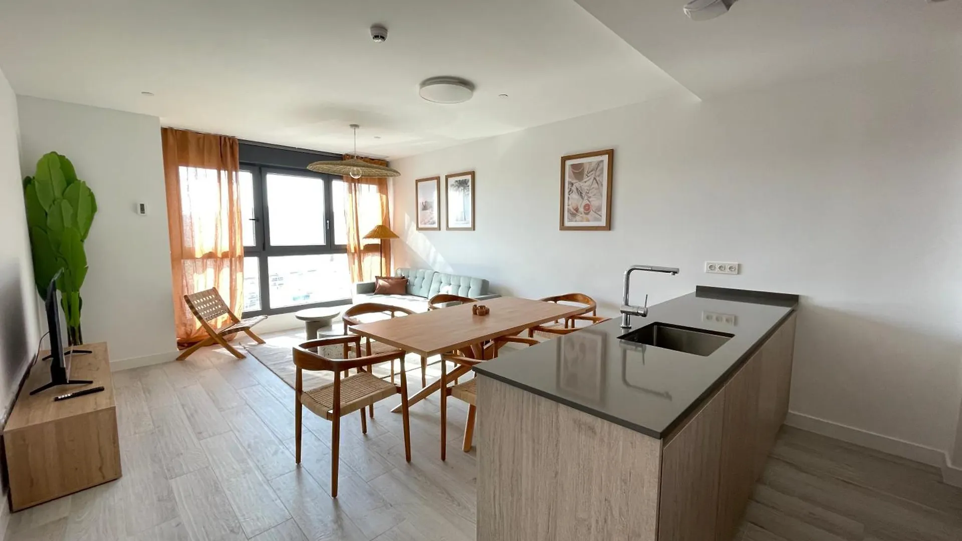 Stay U-Nique Apartments Martiricos Малага